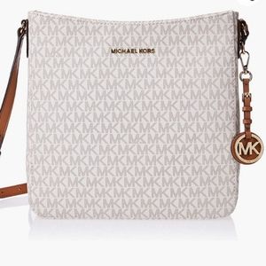 Michael Kors Jet Set Travel large messenger